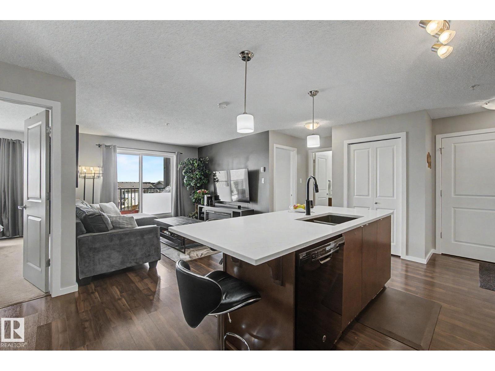 #334 504 ALBANY WY NW, Edmonton