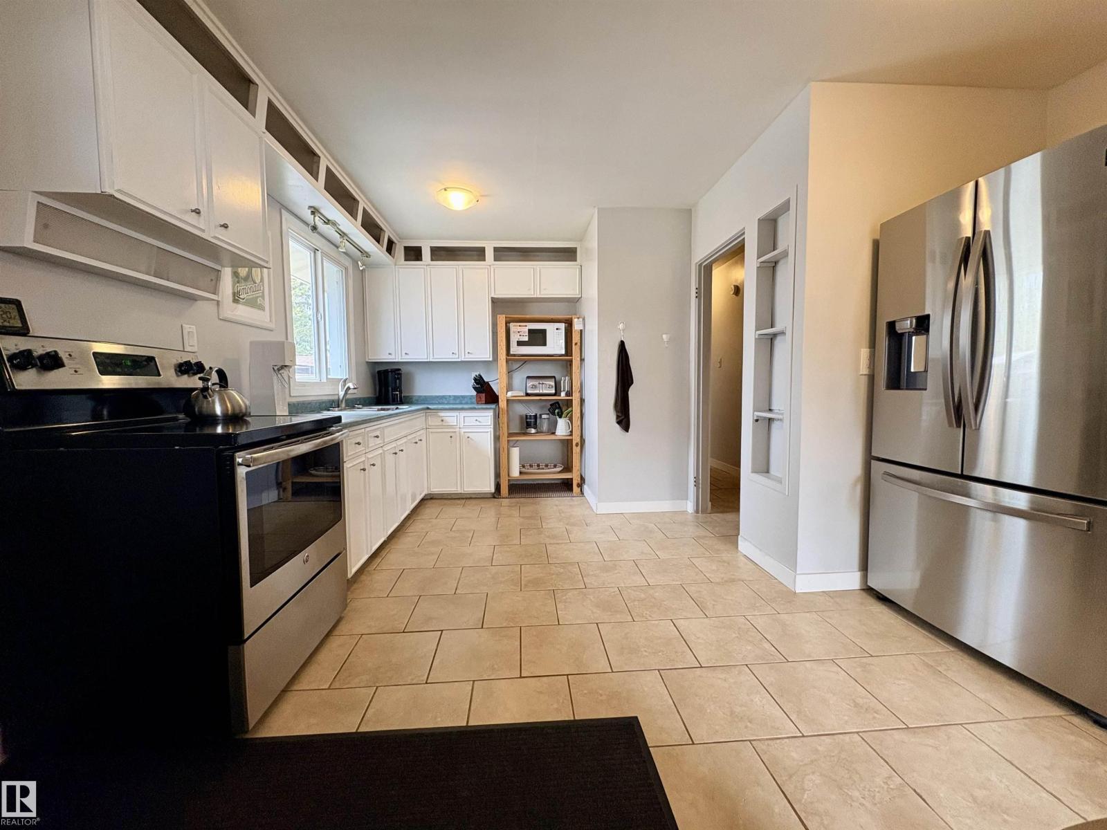9103 131 AV NW - 15
