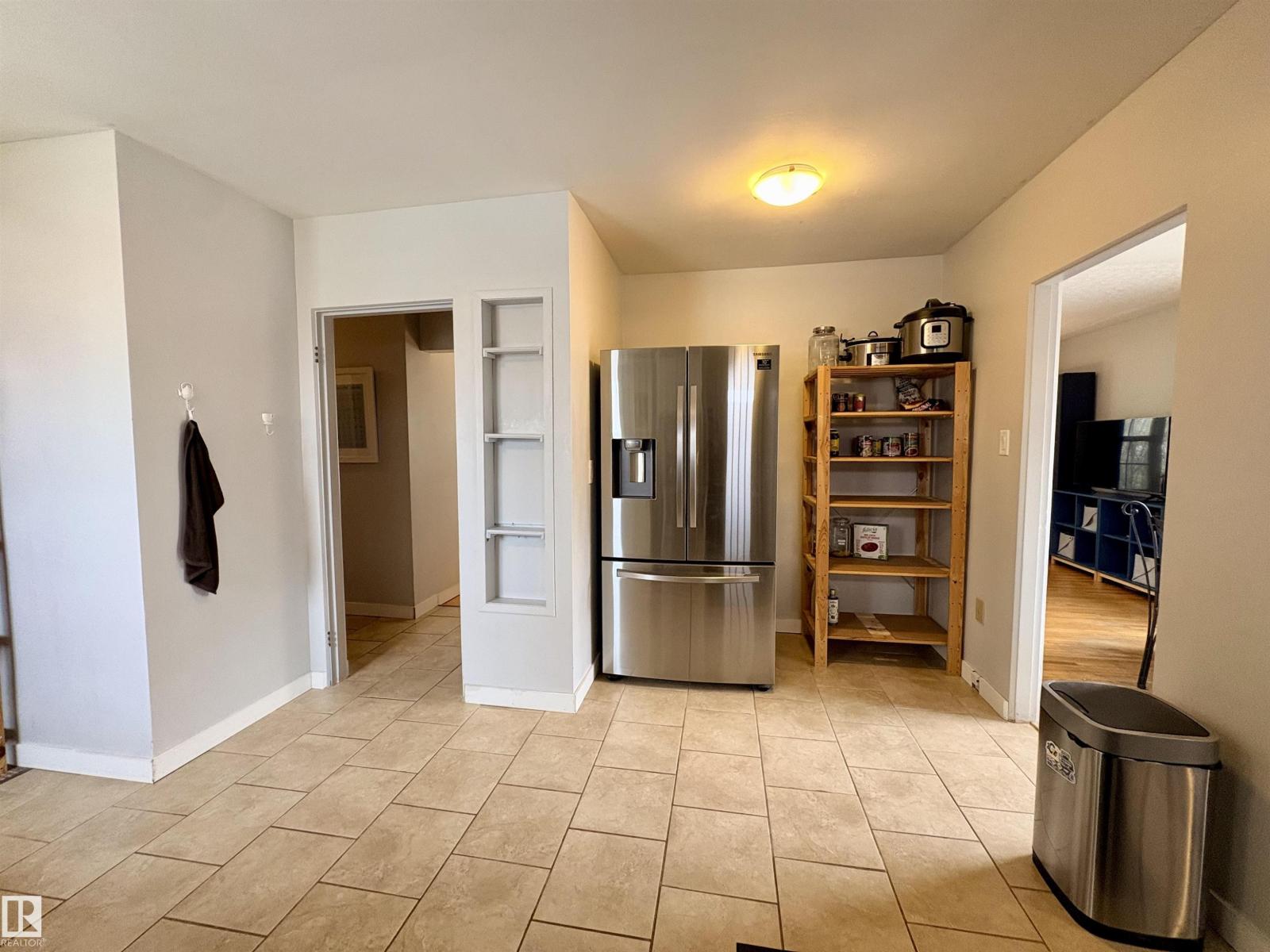 9103 131 AV NW - 16