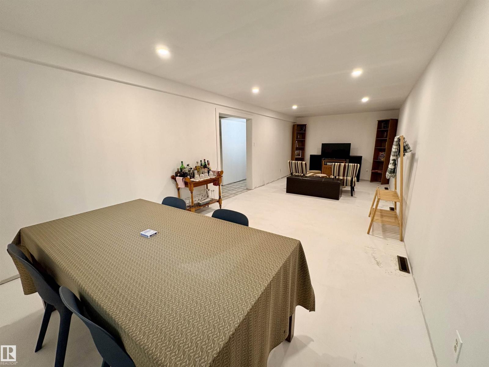 9103 131 AV NW - 38