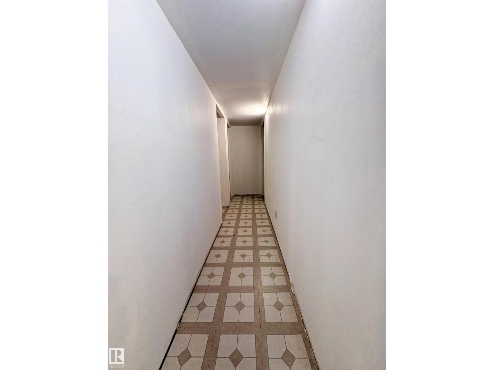 9103 131 AV NW - 40