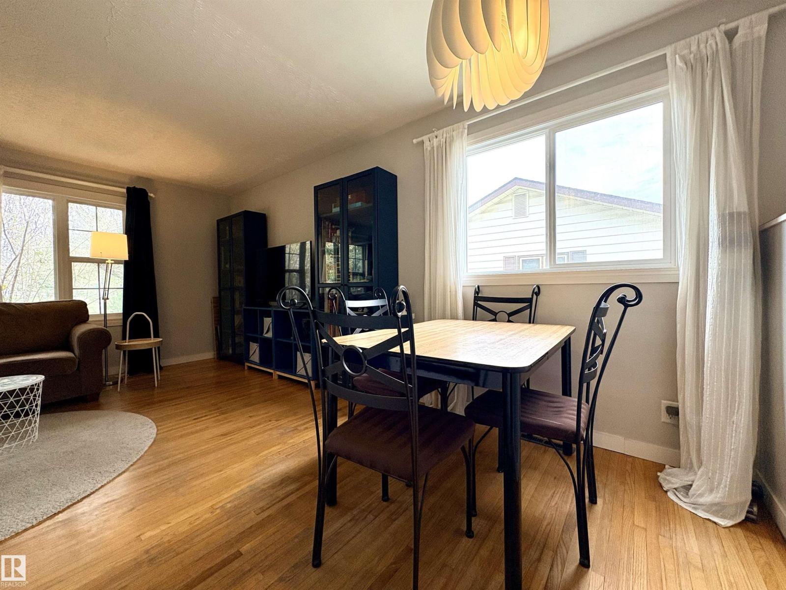 9103 131 AV NW - 9