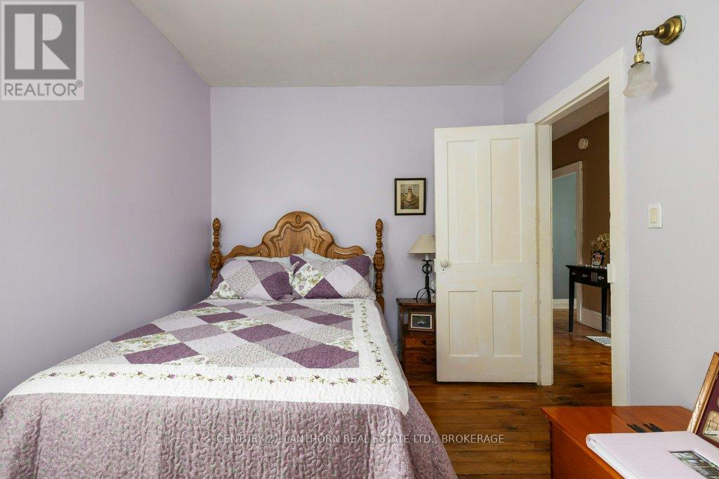 20 ANN STREET - 27