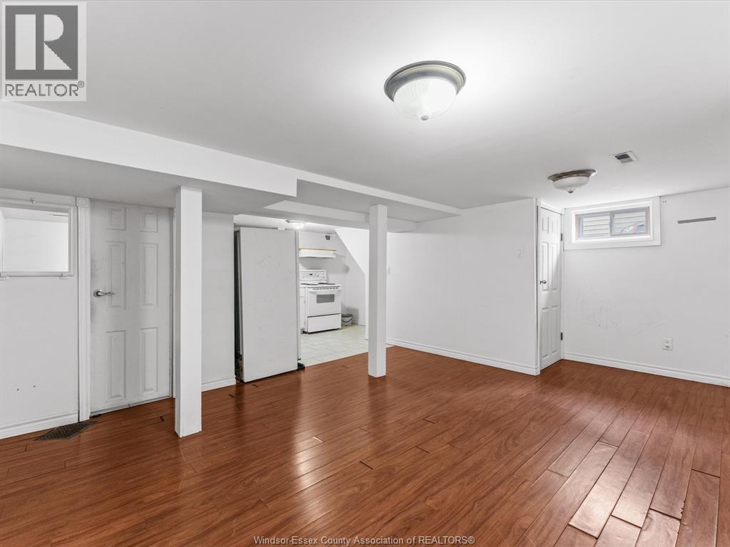 962 MERRITT, Windsor, Ontario, N9B3C5 — Photo 17