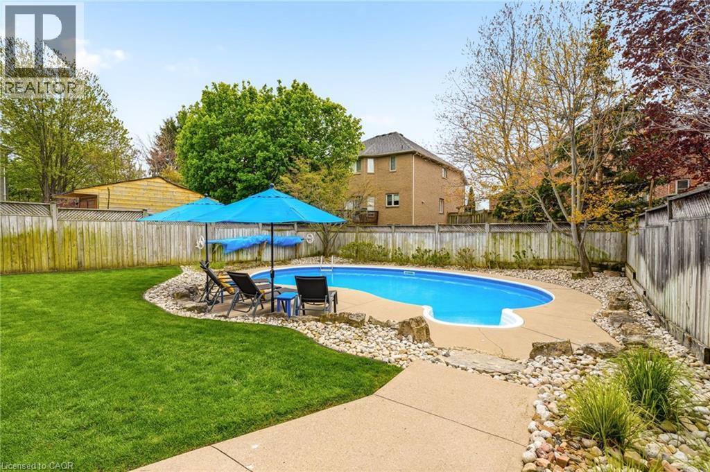 5 VOLTERRA Court - 34