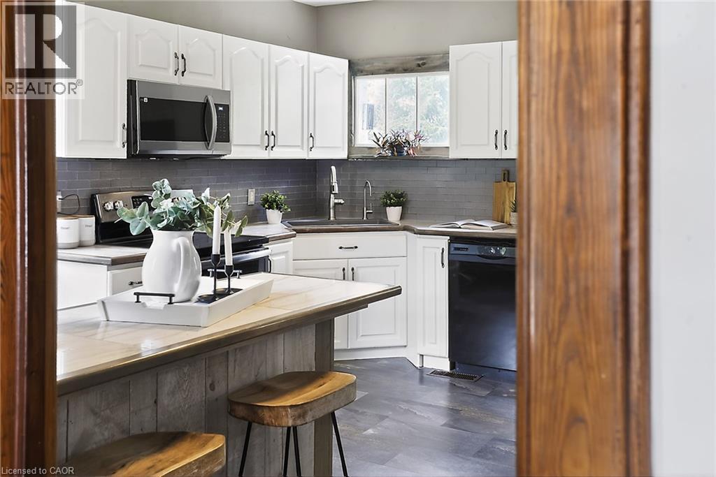 3212 ROSEVILLE Road - 30
