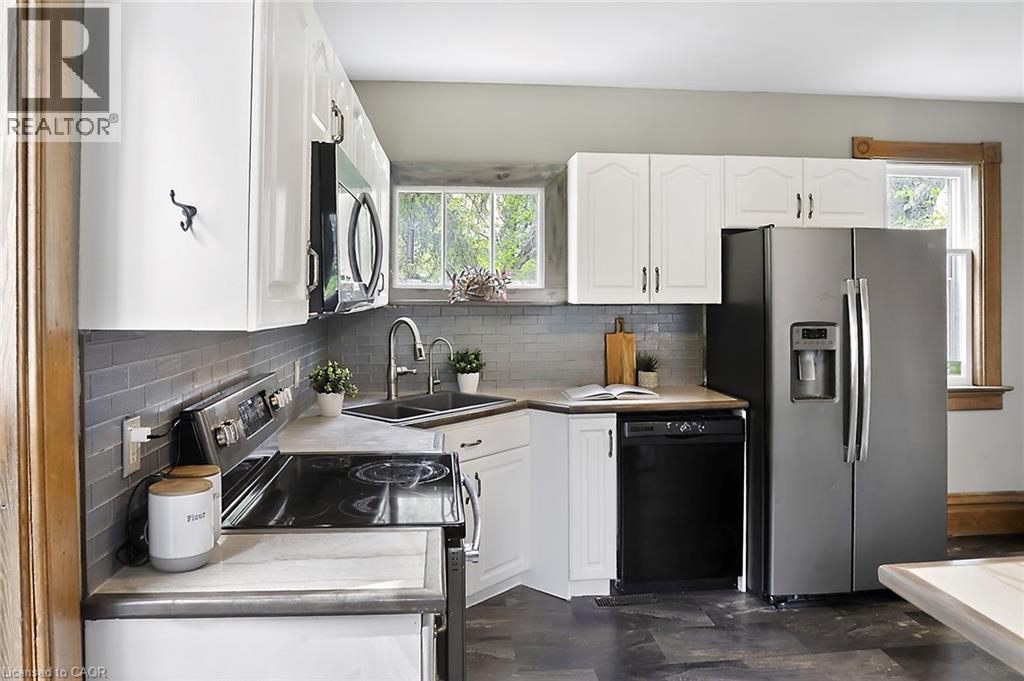 3212 ROSEVILLE Road - 33