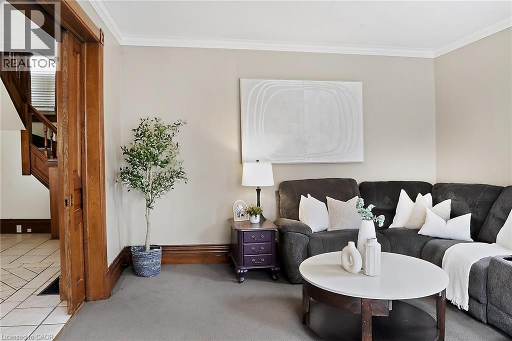 3212 ROSEVILLE Road - 8
