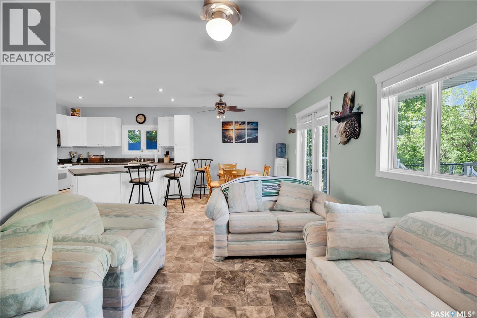 607 Brighton STREET - 16