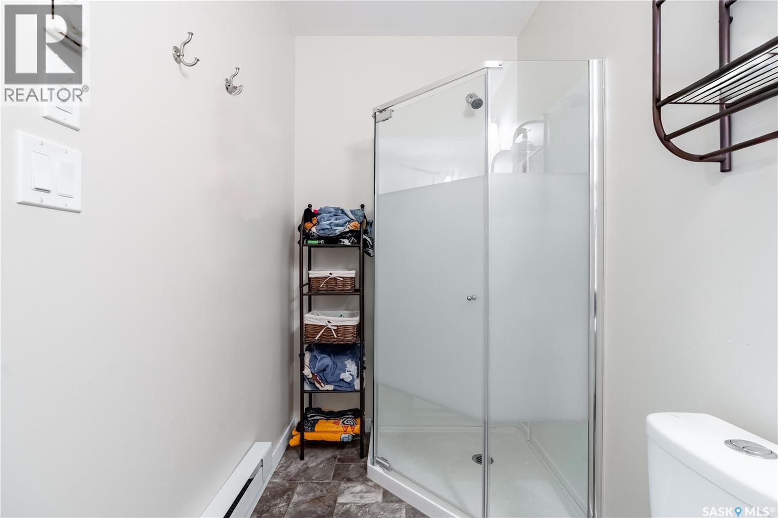 607 Brighton STREET - 23