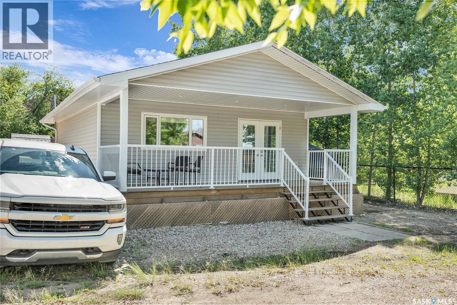 607 Brighton STREET - 3