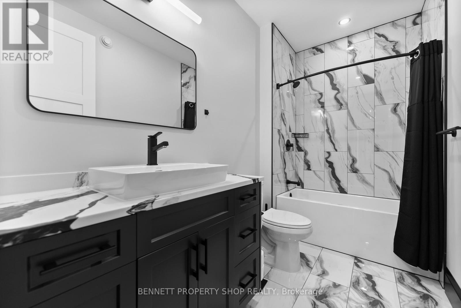 67 CARRIAGE LANDING ROAD - Image 31