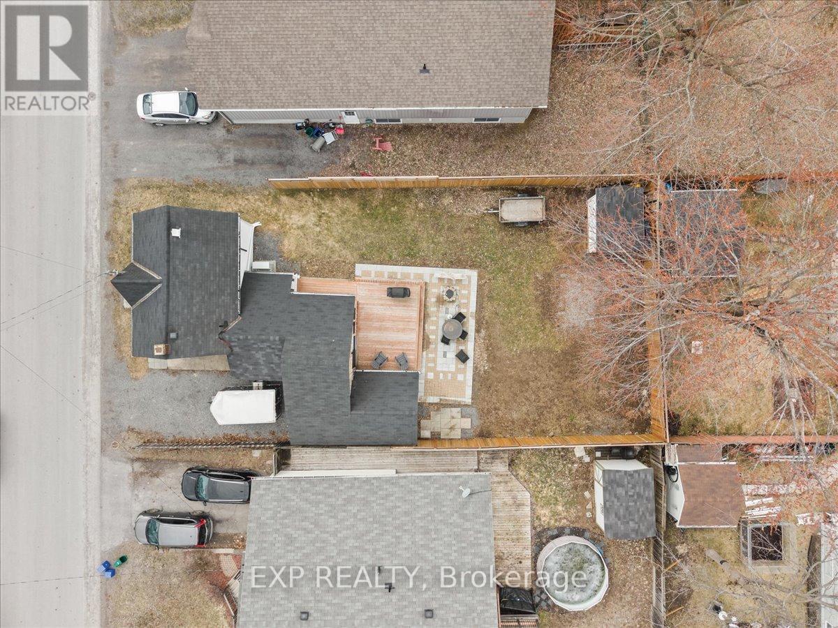509 GEORGE STREET E - 35