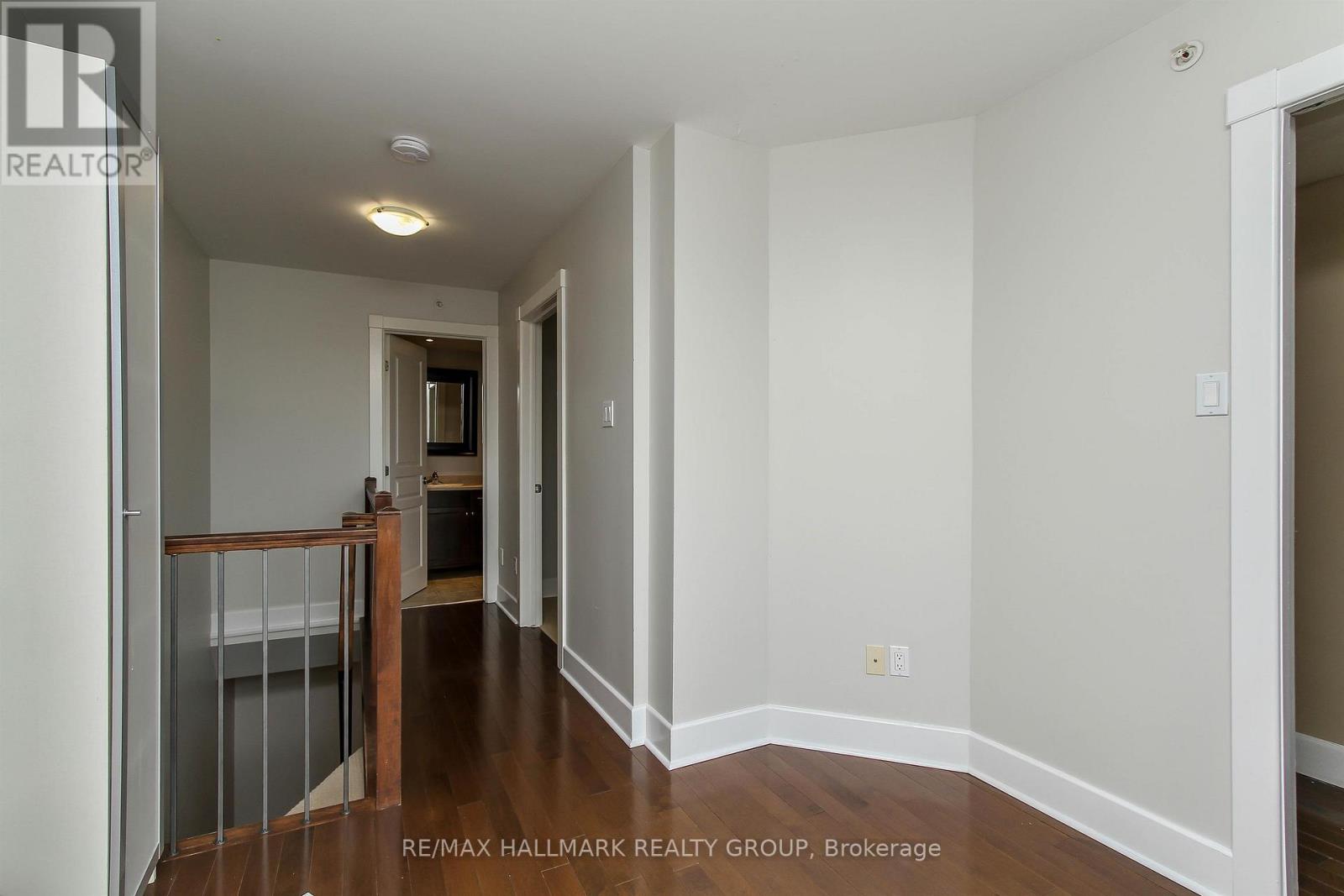 #B307 124 GUIGUES AVENUE - 11