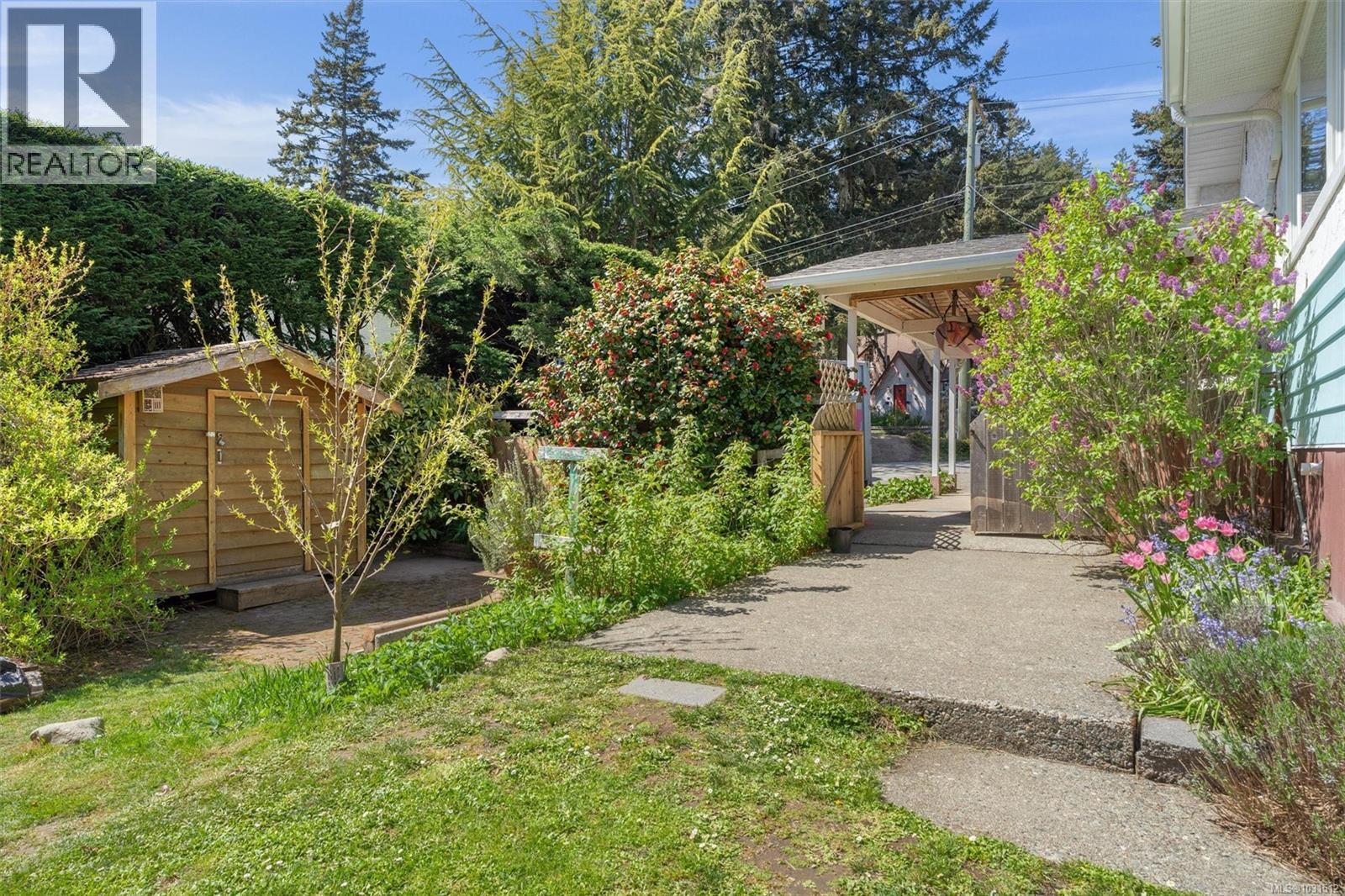 3703 Happy Valley Rd - 39