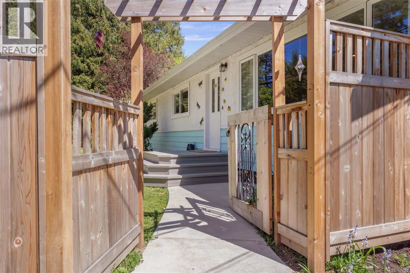 3703 Happy Valley Rd, Metchosin