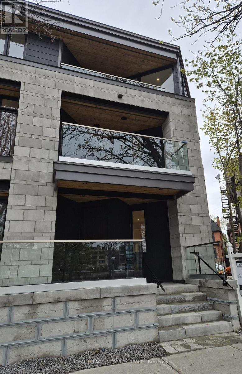 112 QUEEN ELIZABETH DRIVE - 3