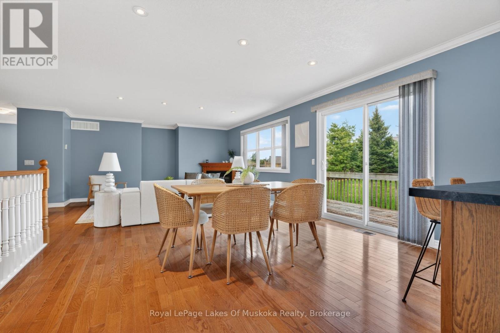 30 & 32 GAINSBOROUGH ROAD - 13