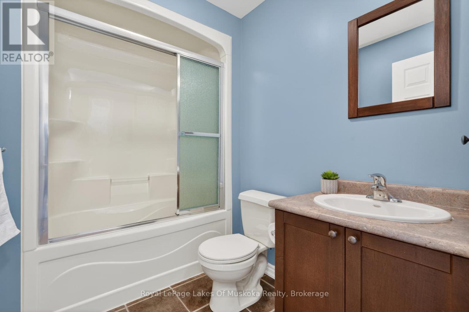30 & 32 GAINSBOROUGH ROAD - 22