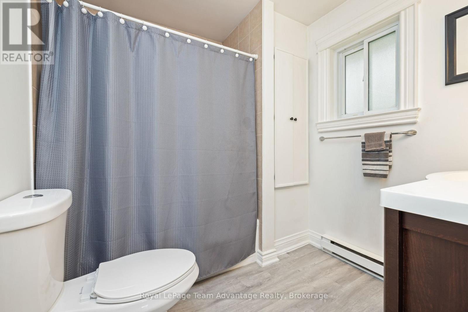 1 WREN PLACE - 15
