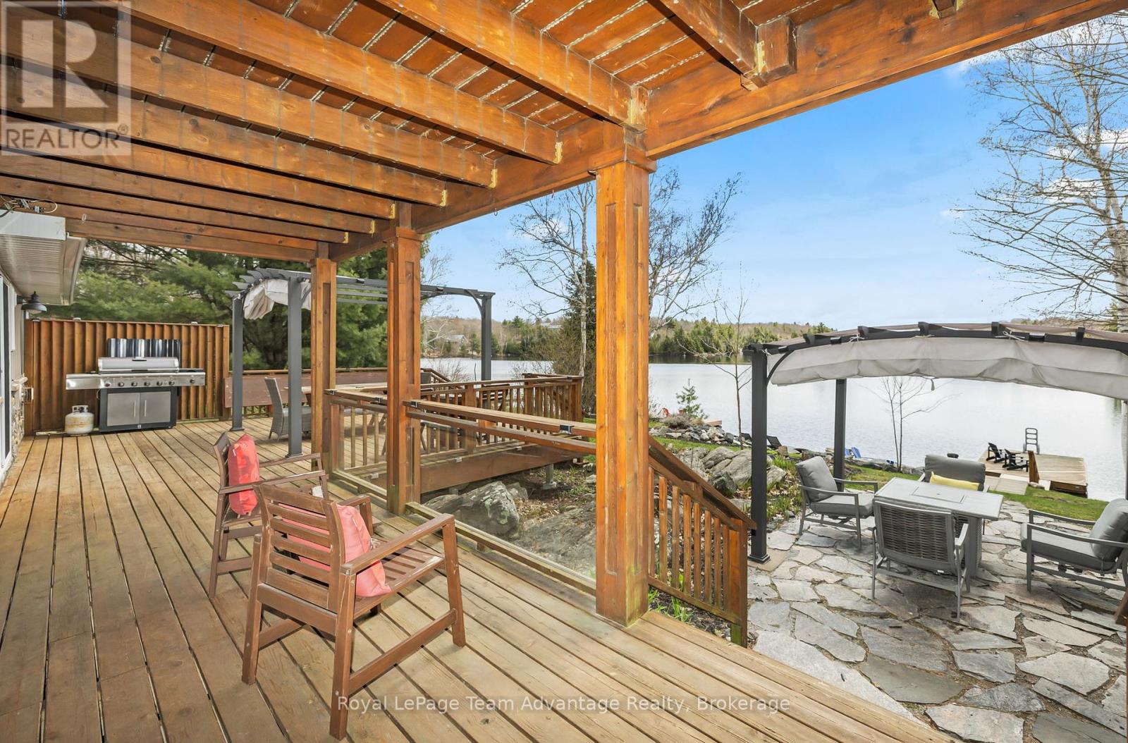 1 WREN PLACE - 24