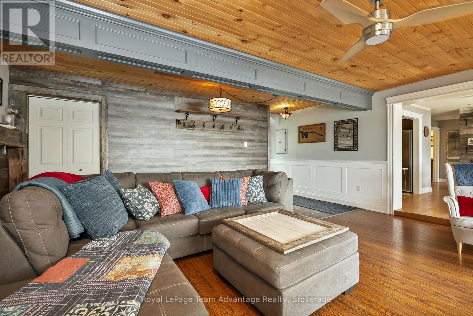 1 WREN PLACE - 7