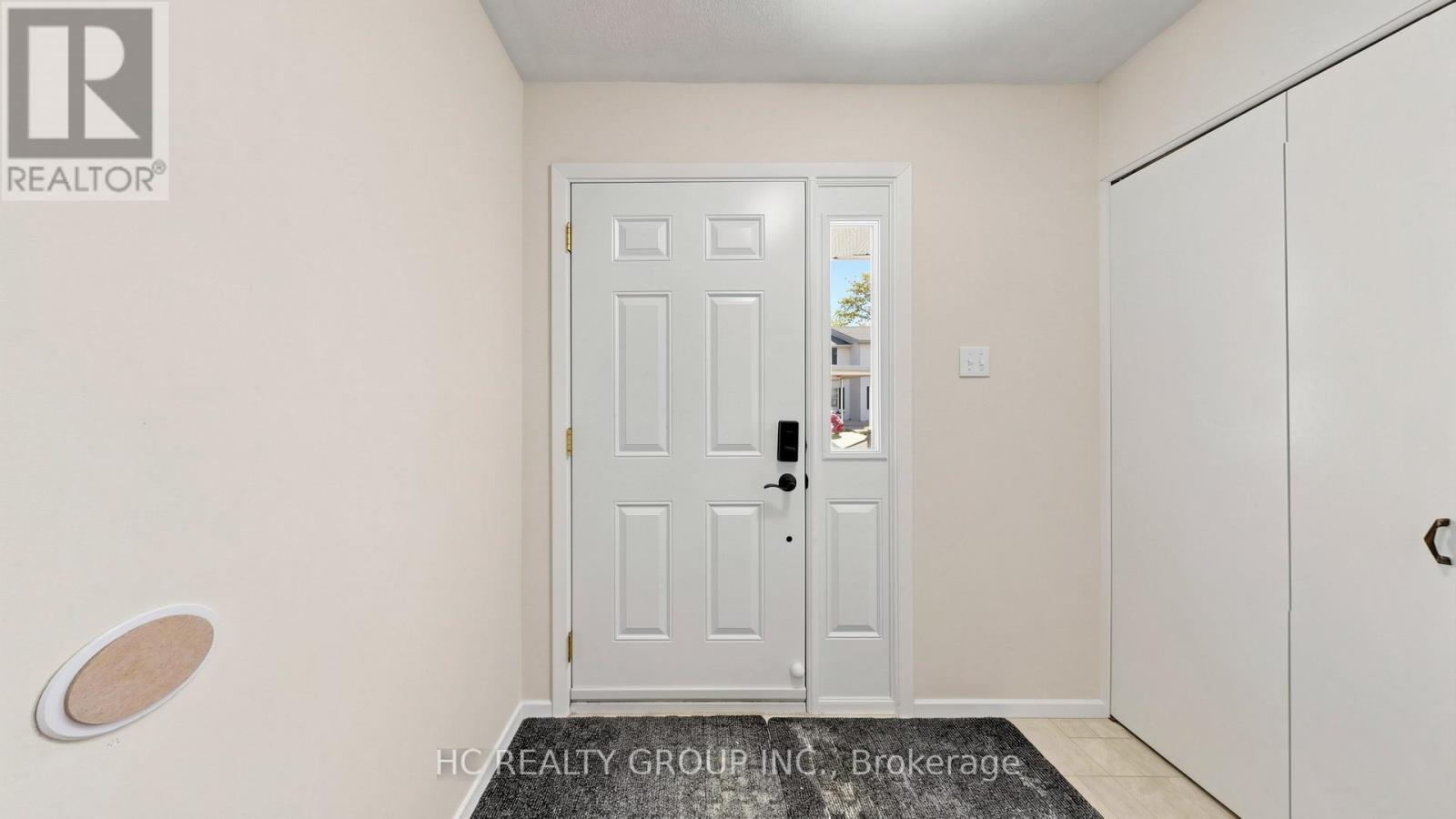 #1 433 KEATS WAY - 4