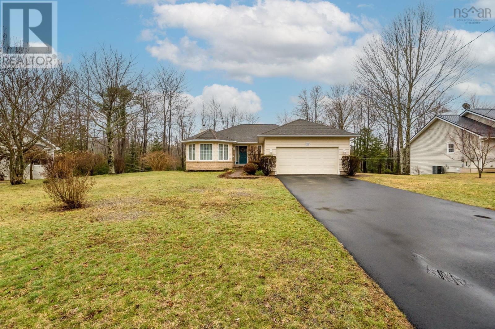 114 Mayfair Drive - 35