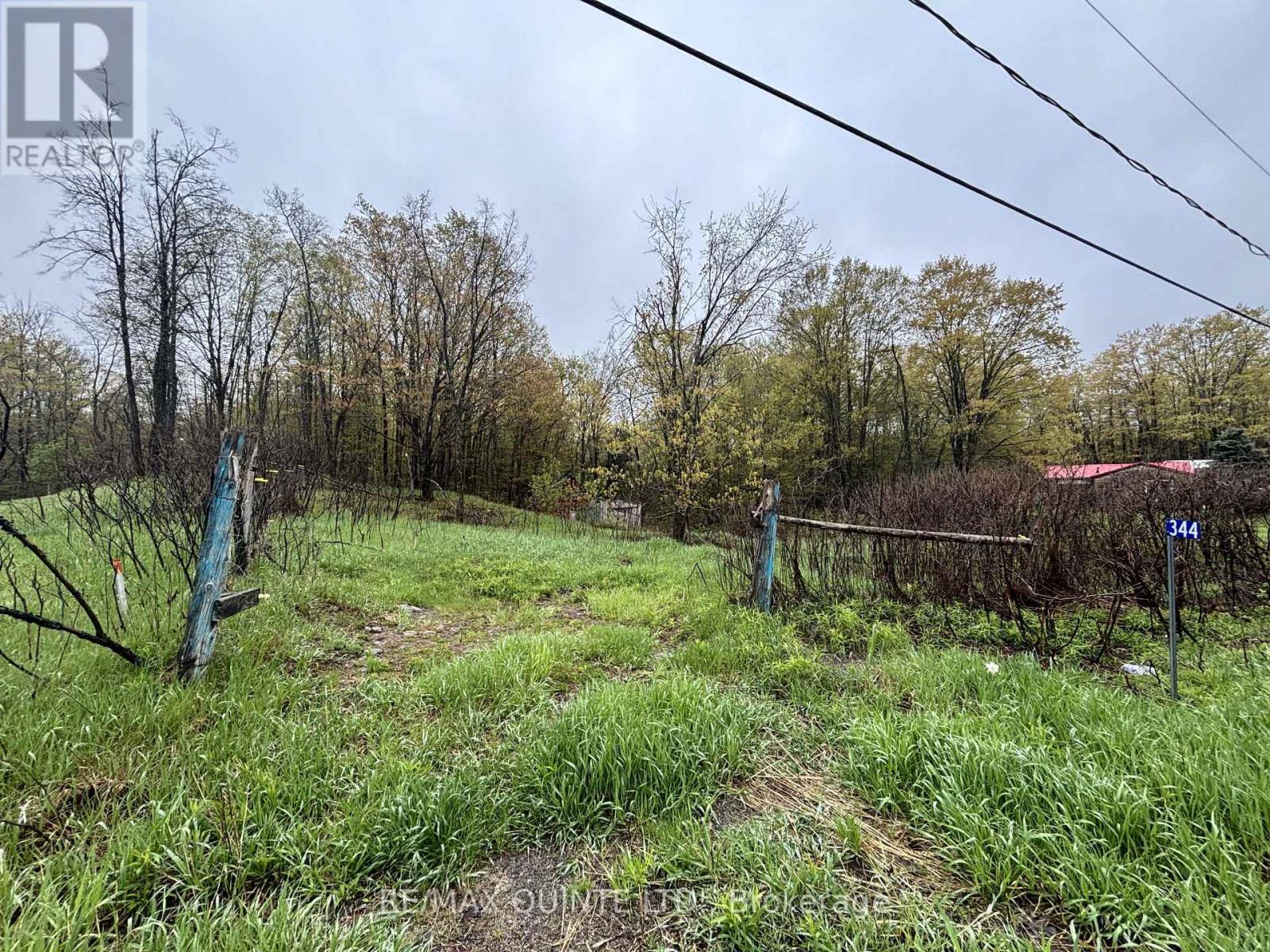 344 QUIN-MO-LAC ROAD