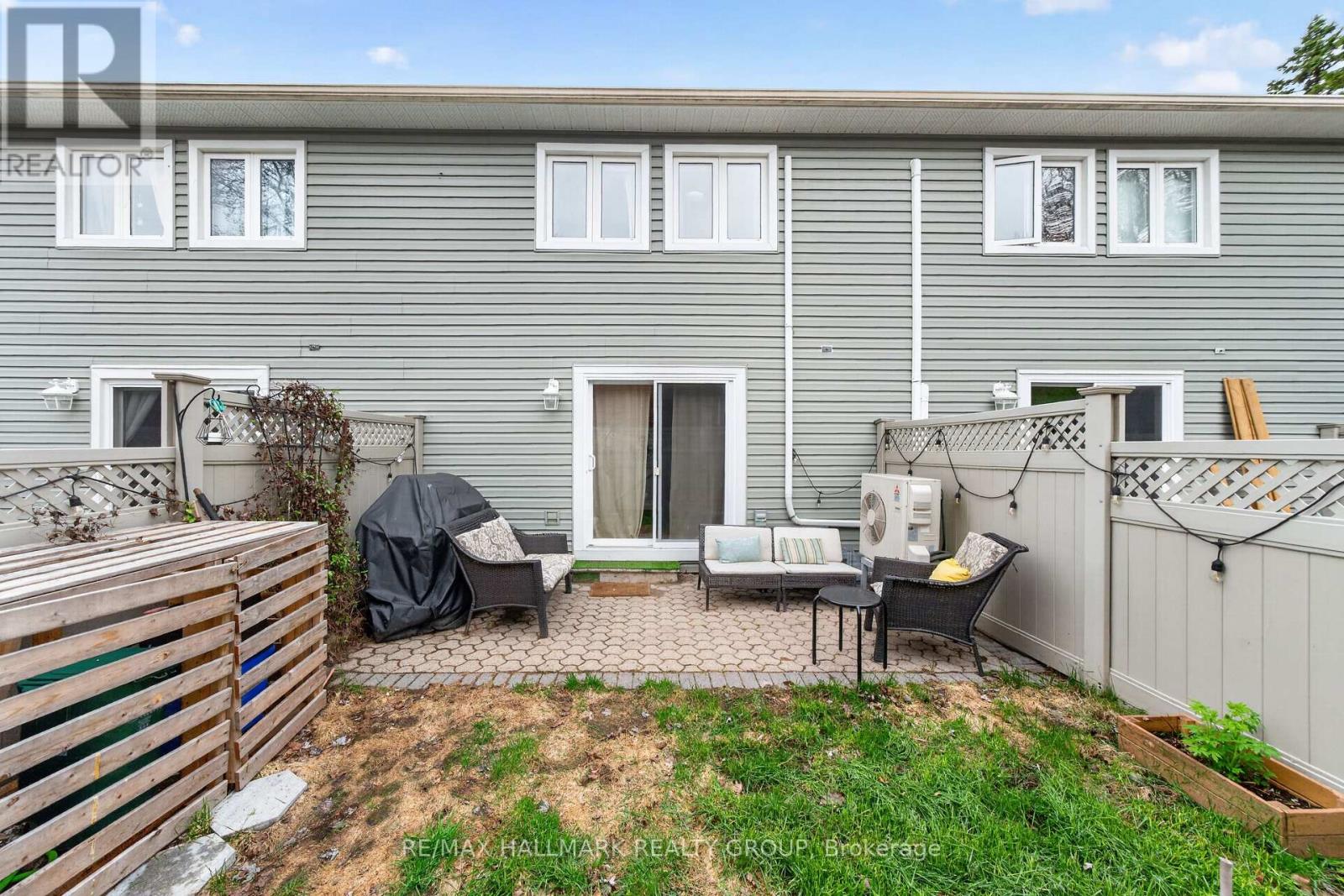 #8 740 MORIN STREET - 46