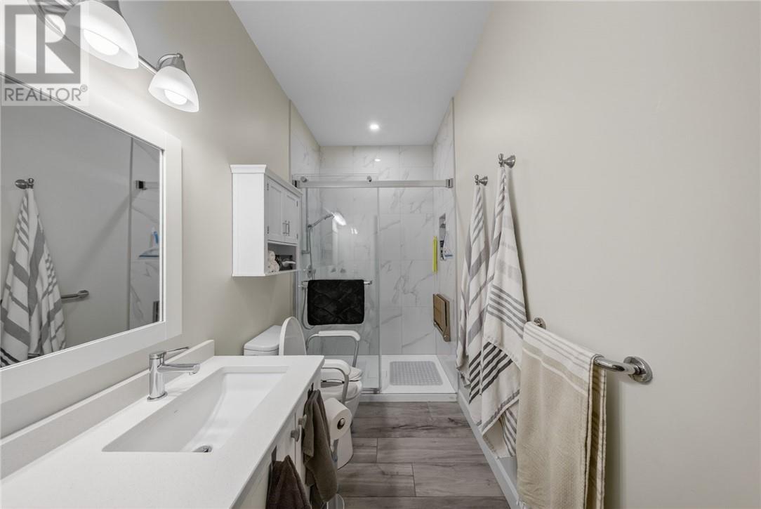2512 Parkview Drive Unit# G20, Azilda, Ontario, P0M1B0 — Photo 35