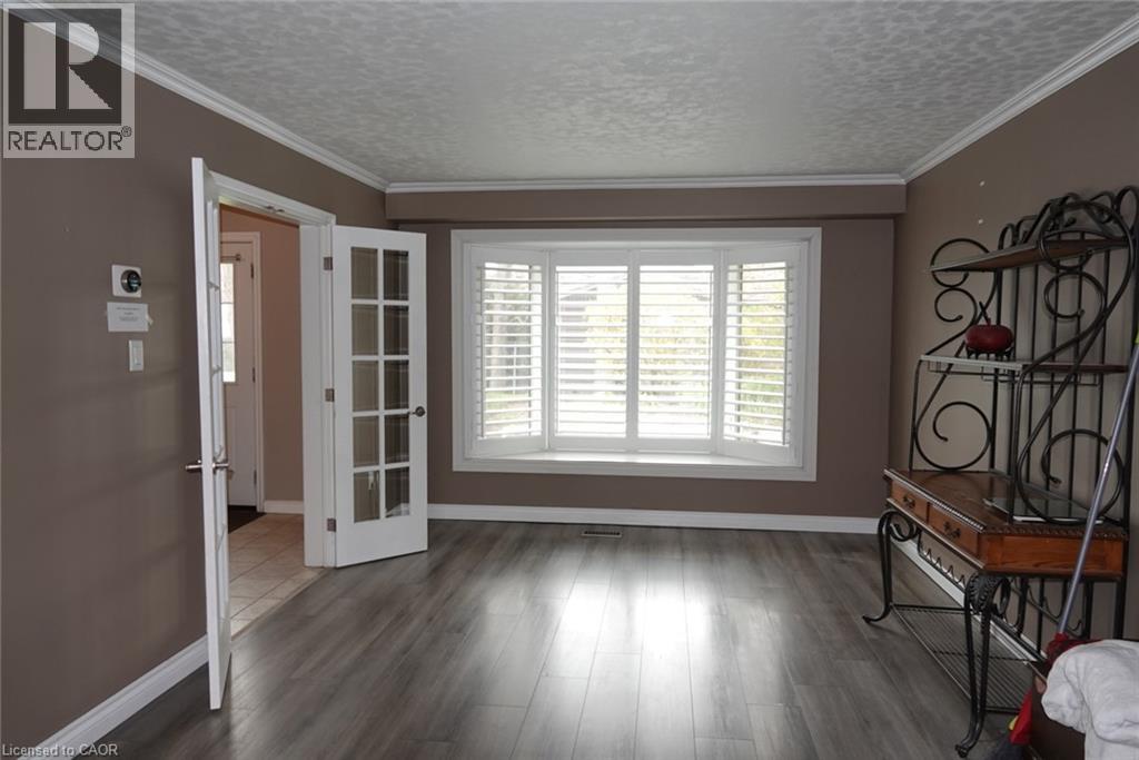 #9 5475 LAKESHORE Road E - 14