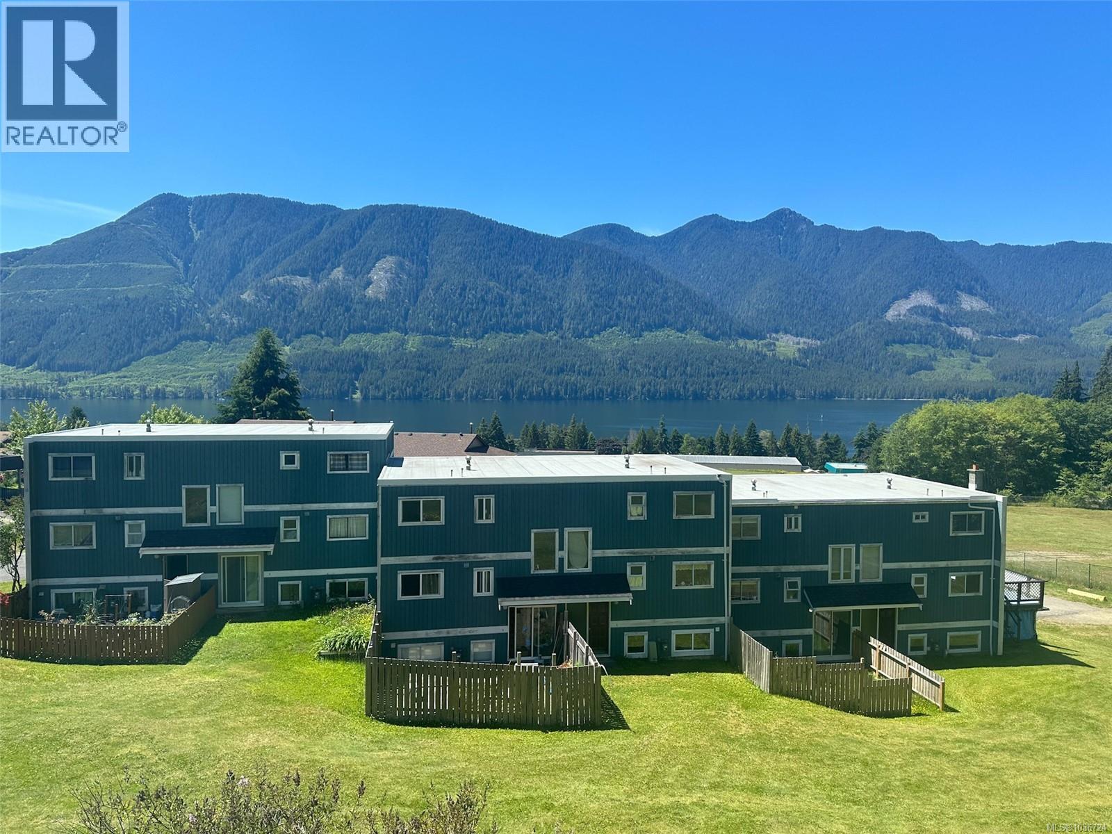 75 McKay Cres, Port Alice