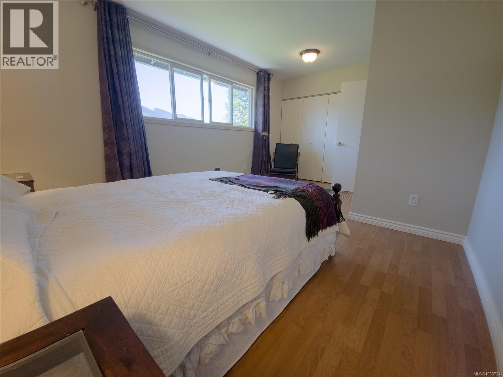 75 McKay Cres - 19