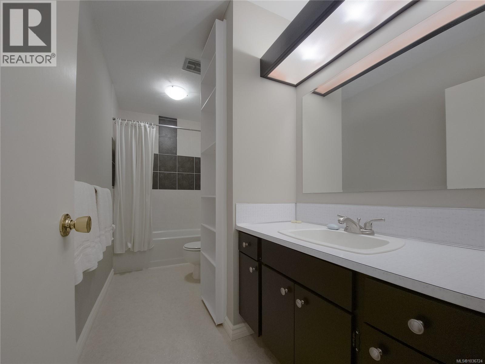 75 McKay Cres - 21
