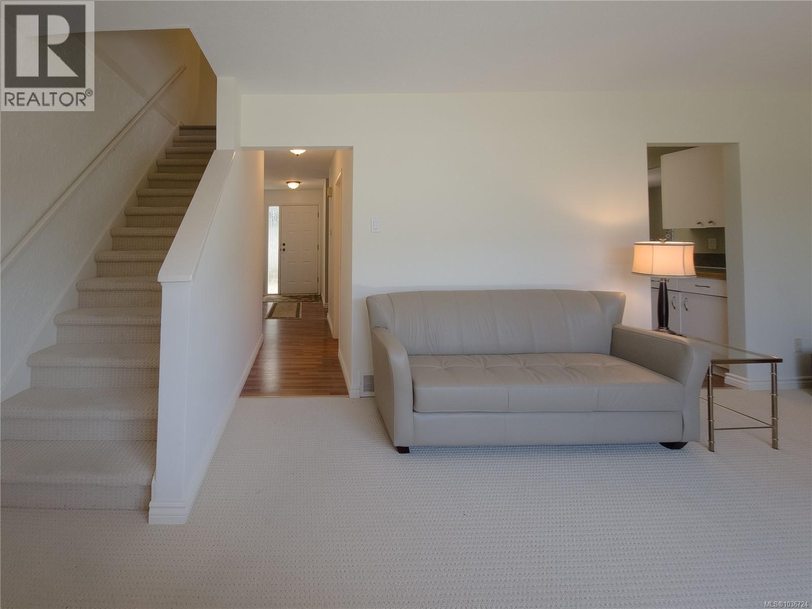 75 McKay Cres - 9