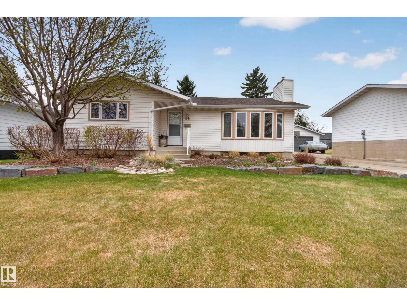14 GILLINGHAM CR, Sherwood Park