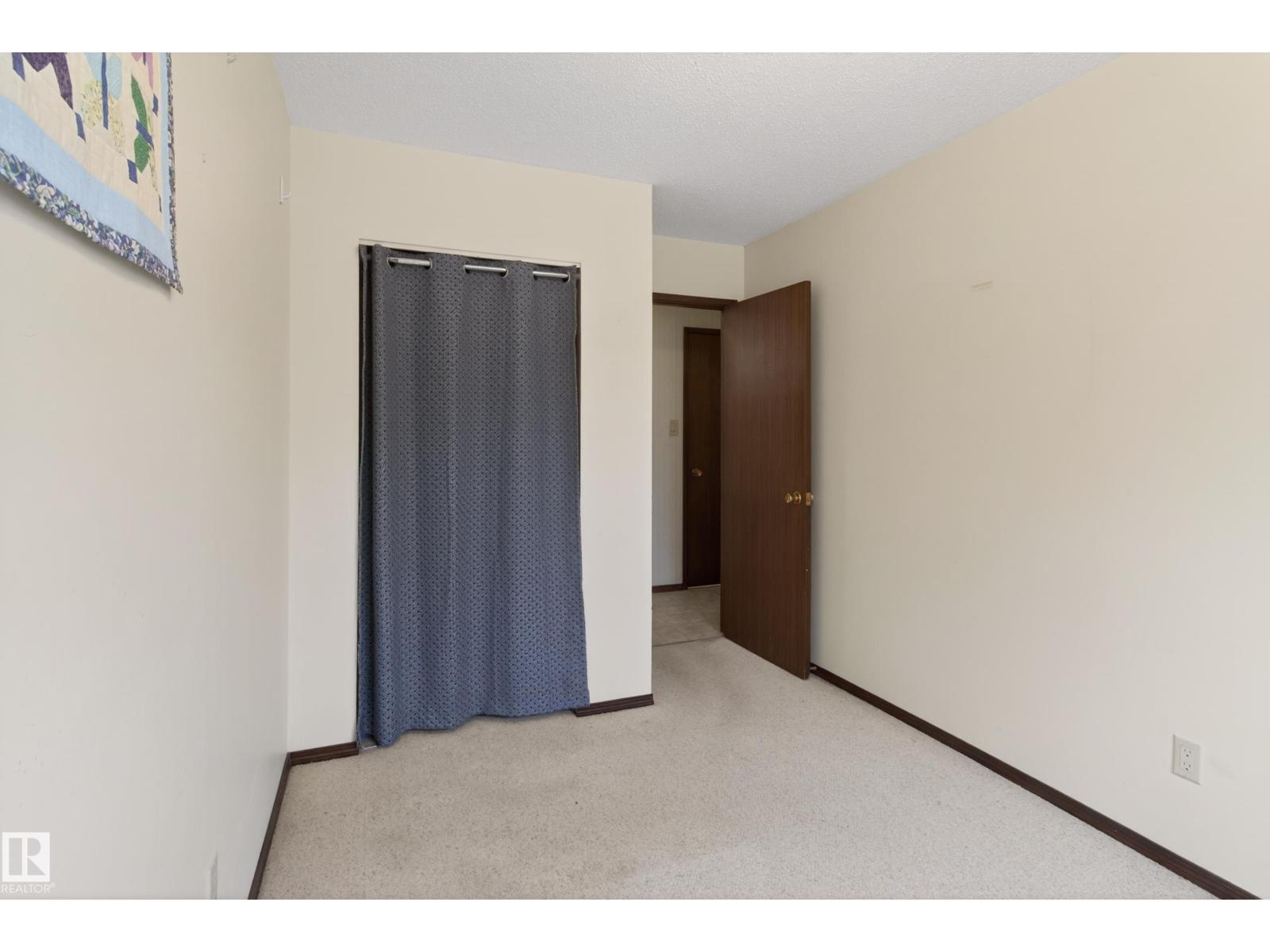 14 GILLINGHAM CR, Sherwood Park