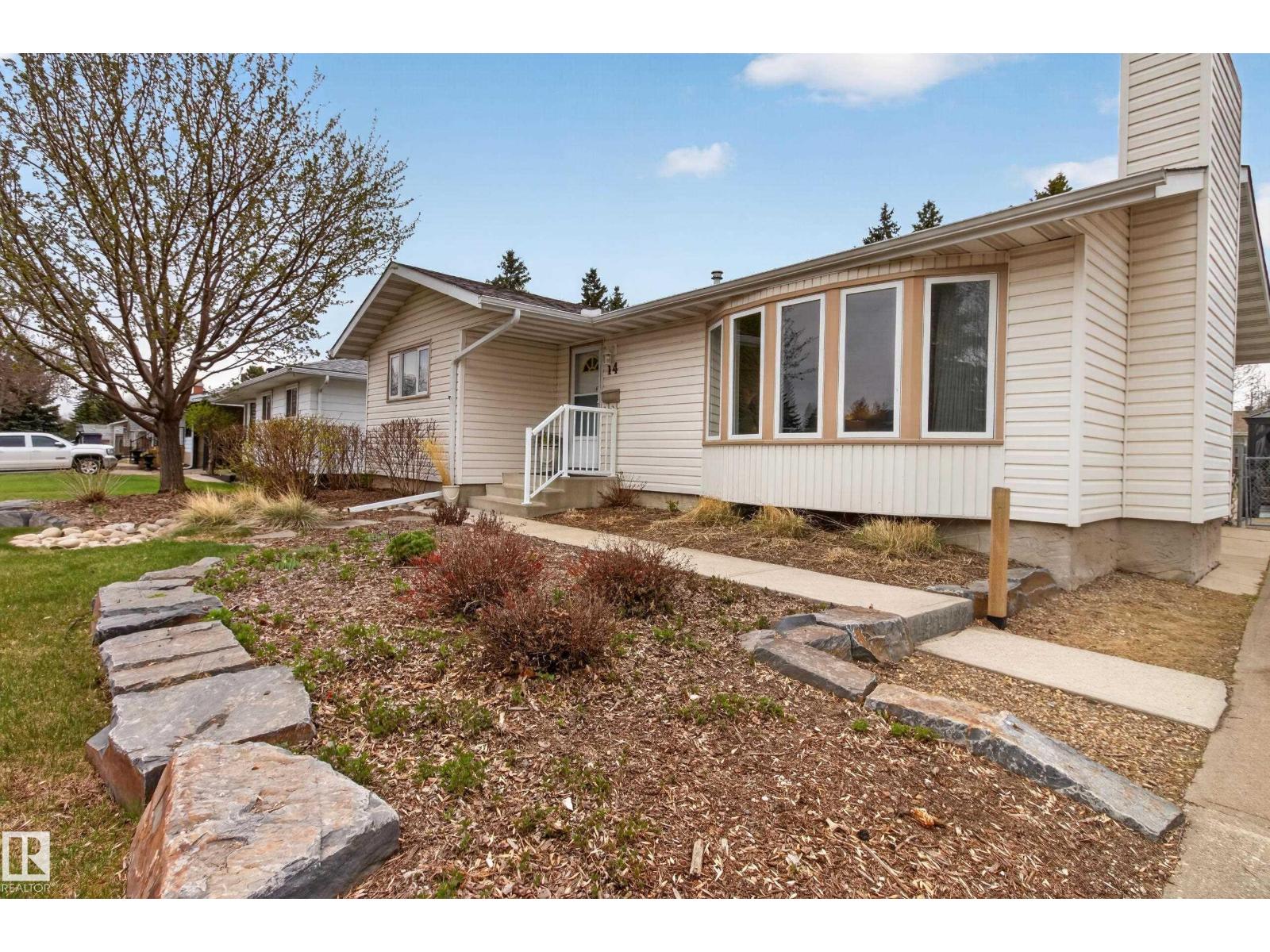 14 GILLINGHAM CR, Sherwood Park