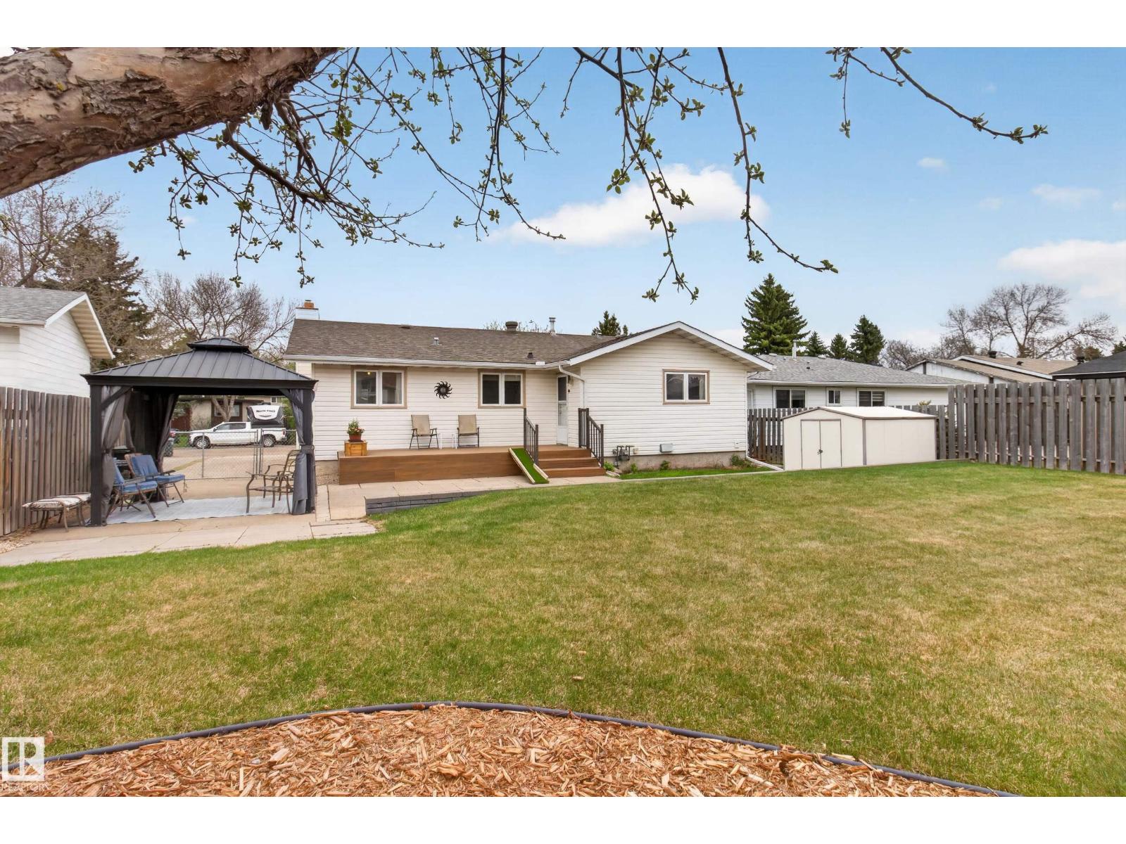 14 GILLINGHAM CR, Sherwood Park