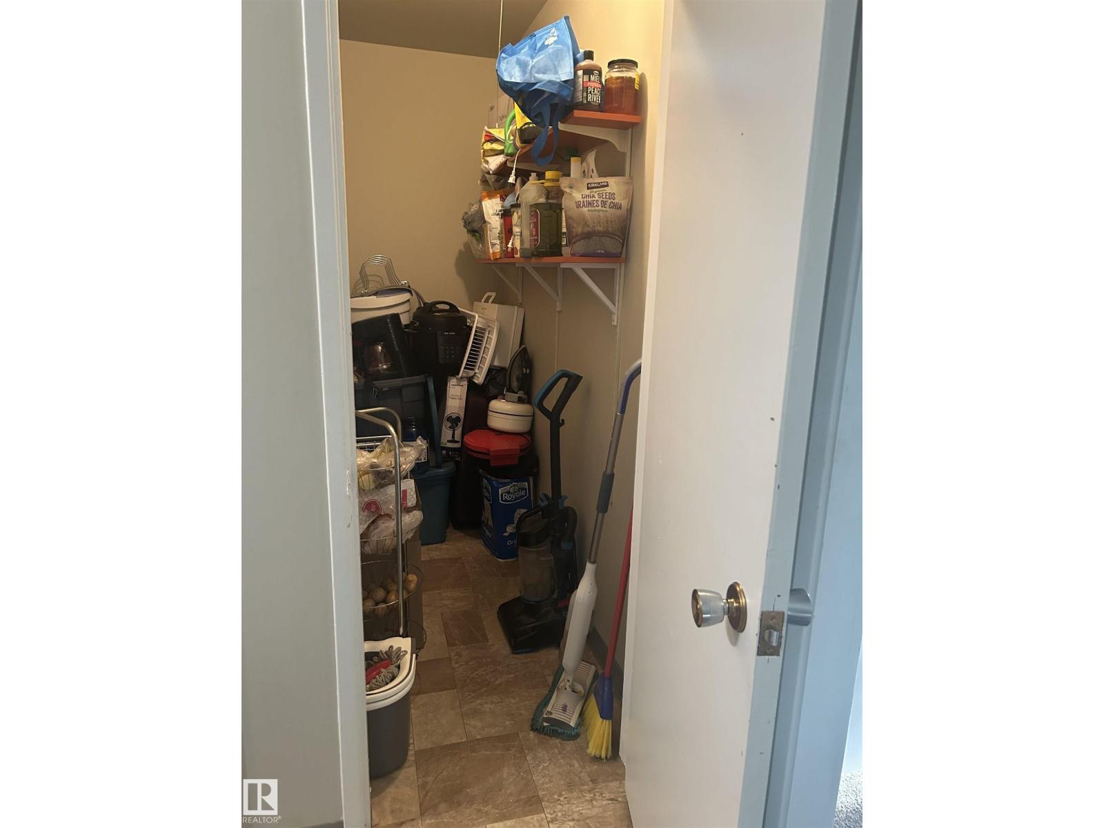 #204 10811 115 ST NW, Edmonton