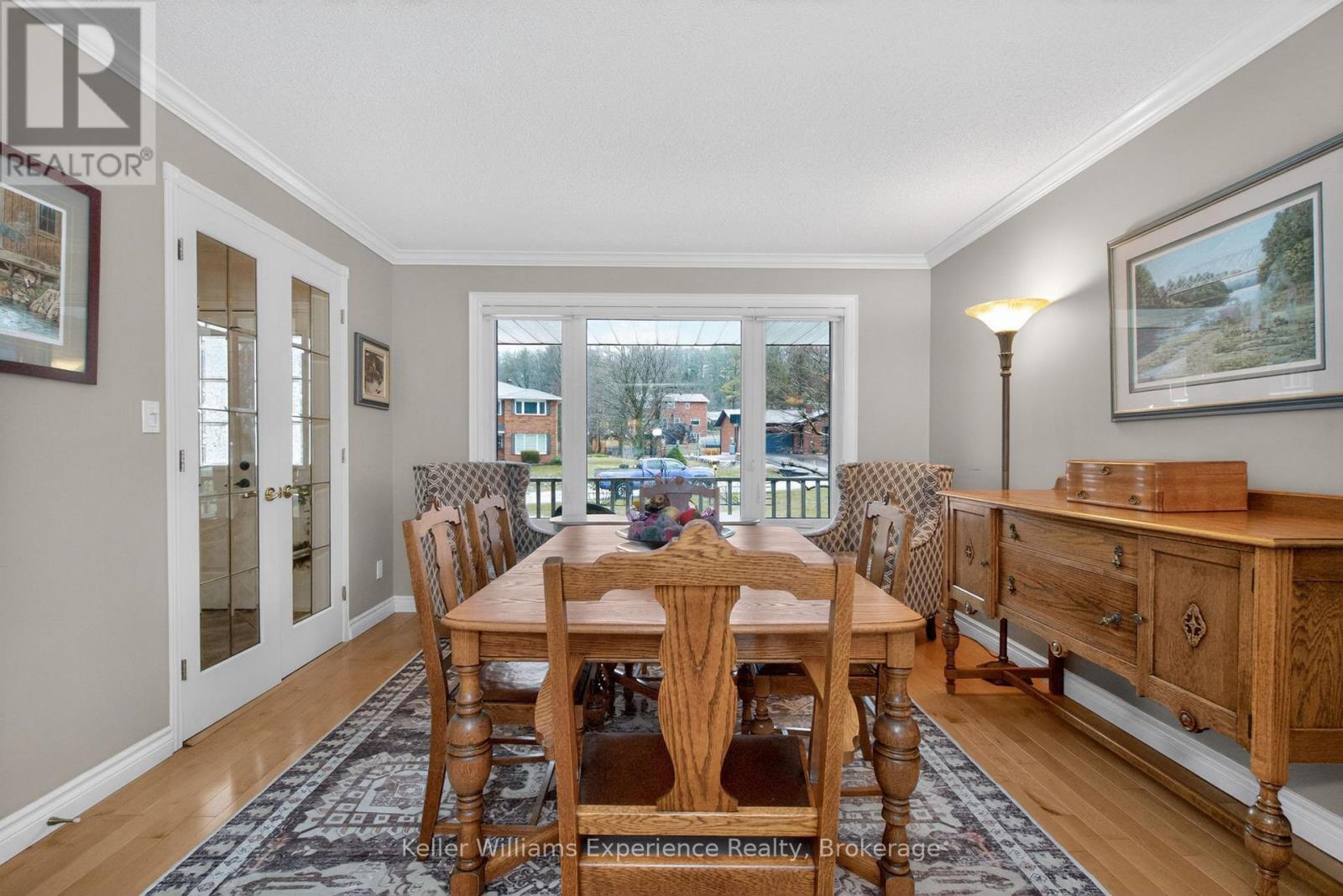 27 ROSEWOOD AVENUE - 10
