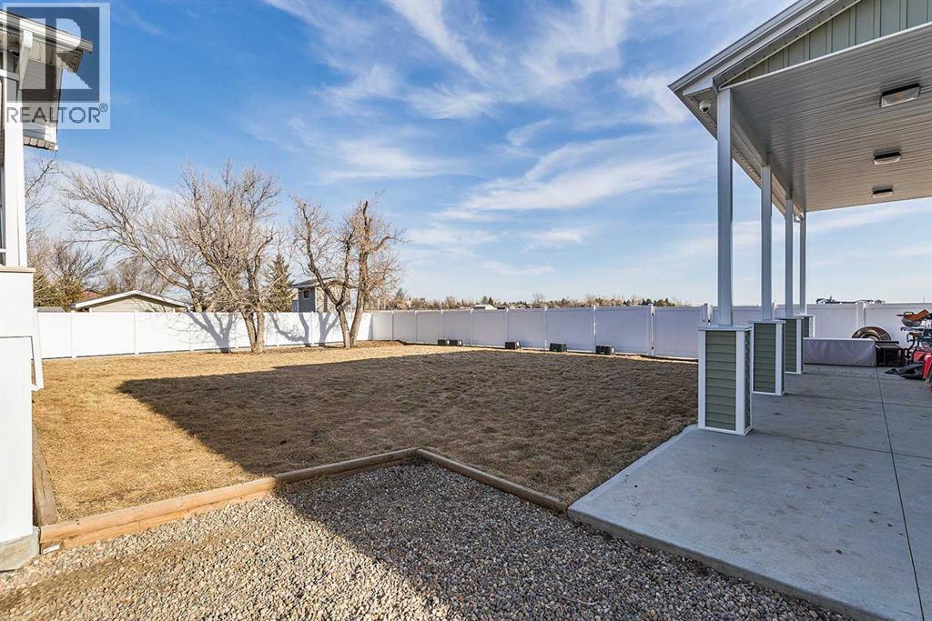480 7 Street — photo 45