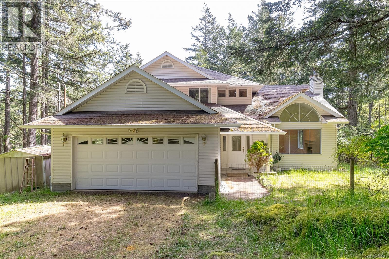 609 Taurus Dr, Metchosin
