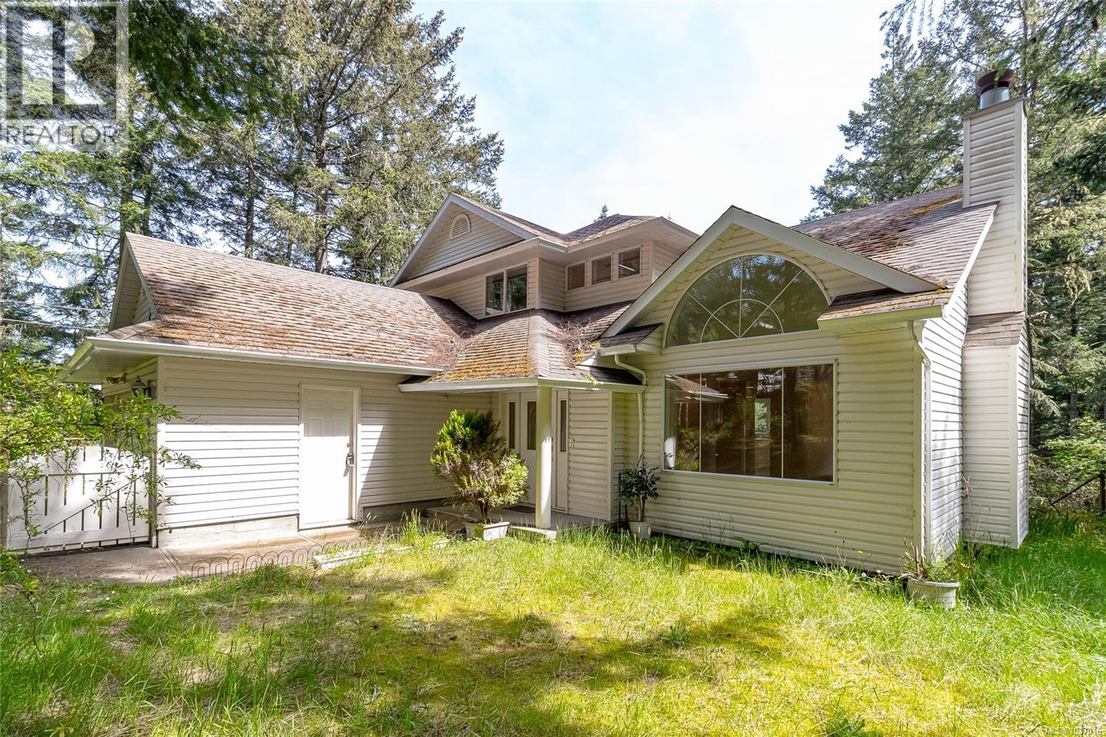 609 Taurus Dr, Metchosin
