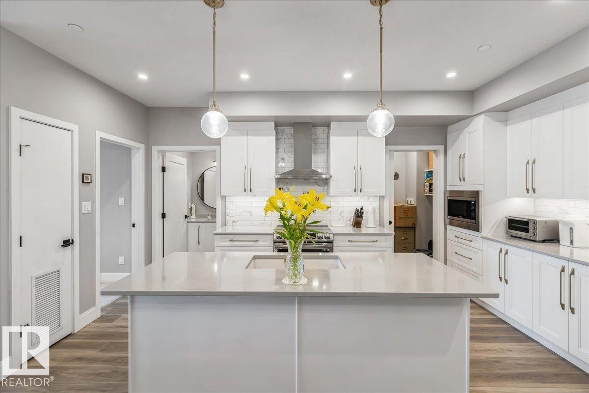 #428 7463 MAY CM NW, Edmonton