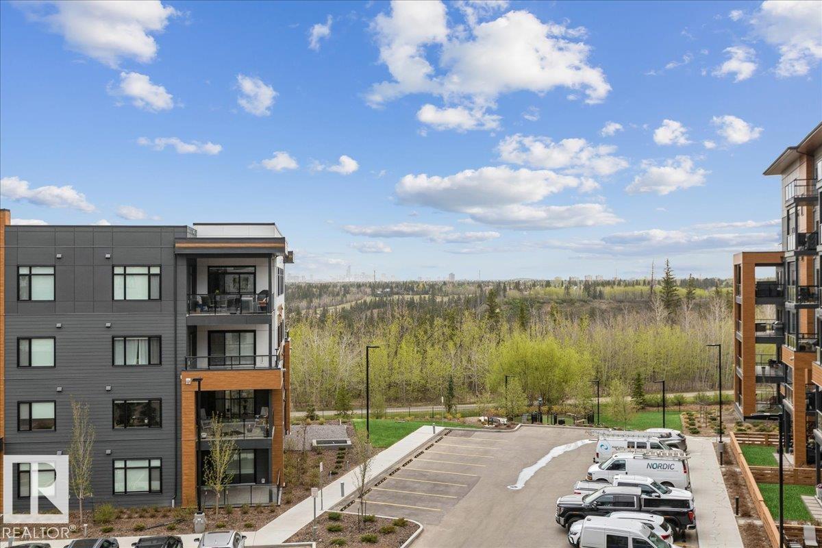 #428 7463 MAY CM NW, Edmonton