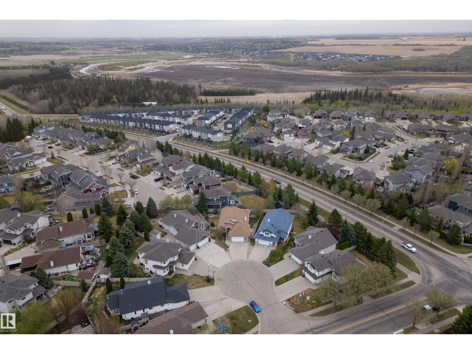 201 Erin Ridge DR - 44