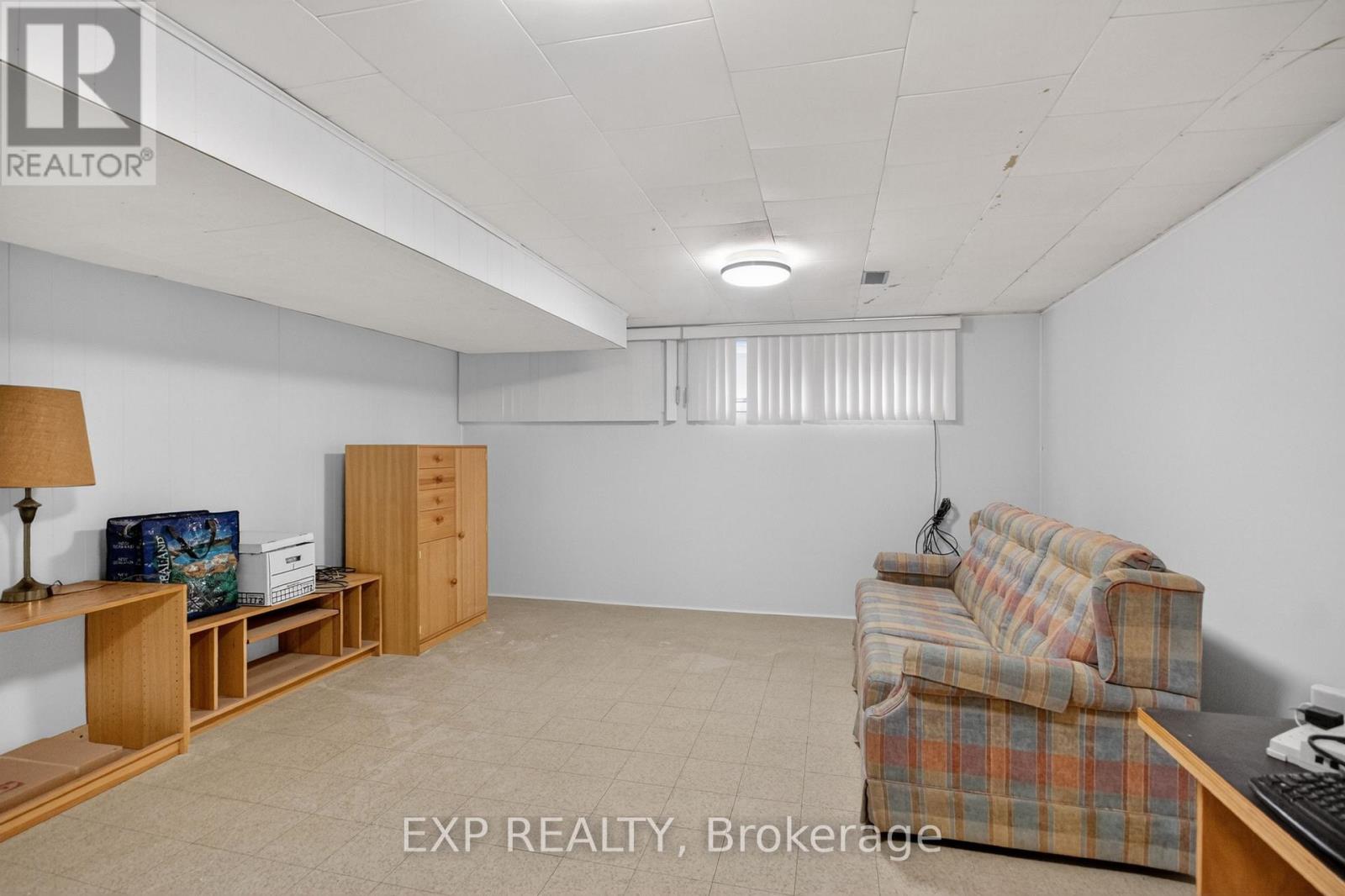 632 CHADBURN AVENUE - 15