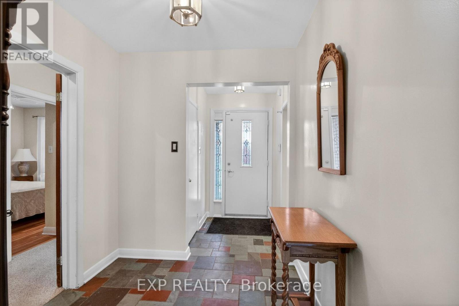 632 CHADBURN AVENUE - 2
